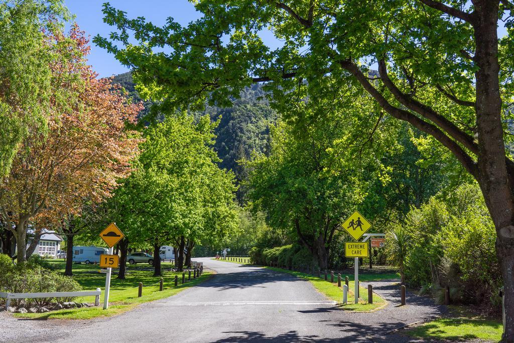 Ashley Gorge Holiday Park Oxford Bagian luar foto